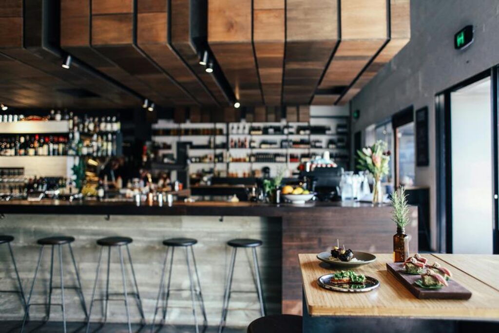 How Can You Choose the Perfect Bar Stools for Your Kitchen?